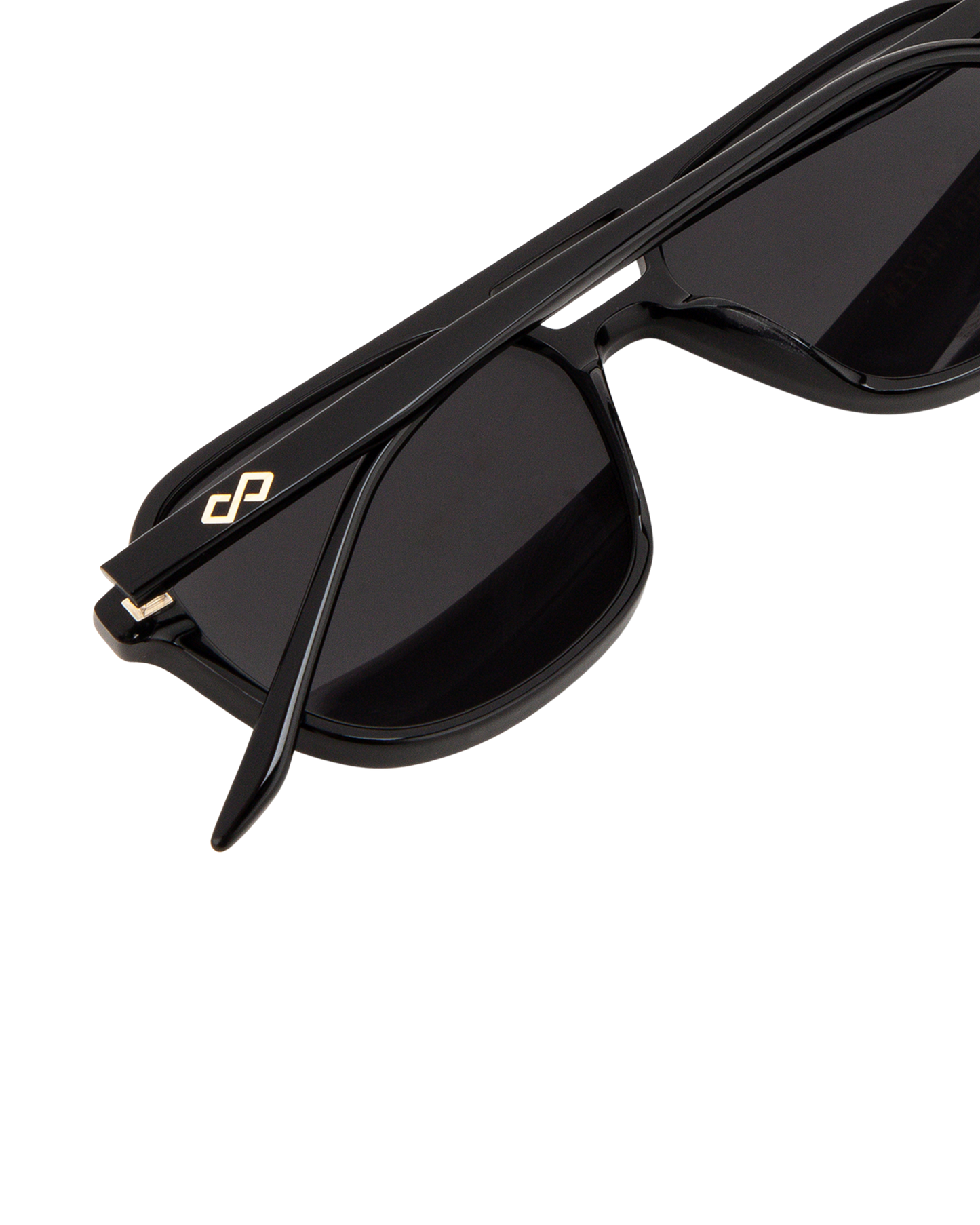 Elle - Black Sunglasses