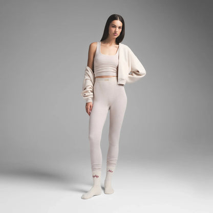 AP-LEG-0039-HOA-CD-SKIMS-LOUNGEWEAR_0006-FR.webp
