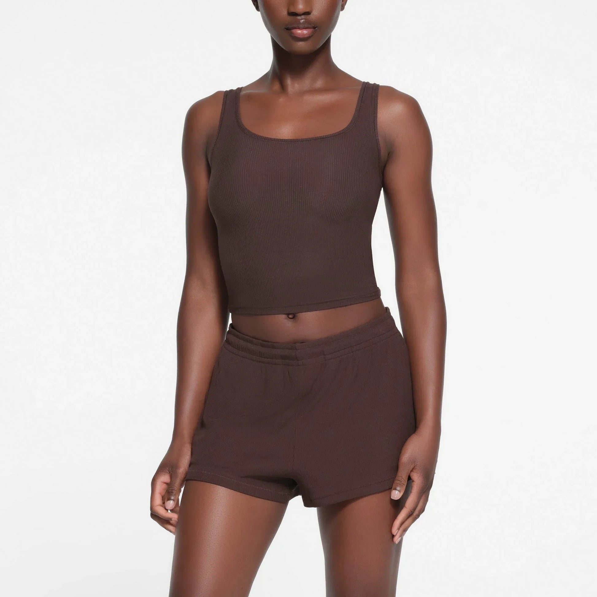 BO-SHO-5550W-PHO-RC-SKIMS-LOUNGEWEAR_0003-FR.webp