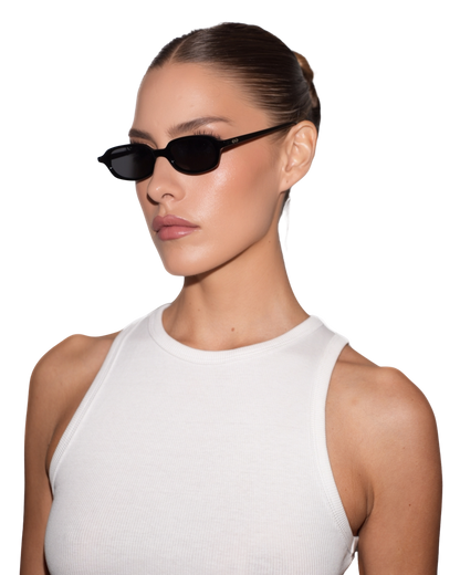 Carolyn - Black Sunglasses