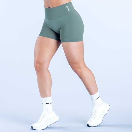 DFYNE Defy Shorts | 4.5" Meadow