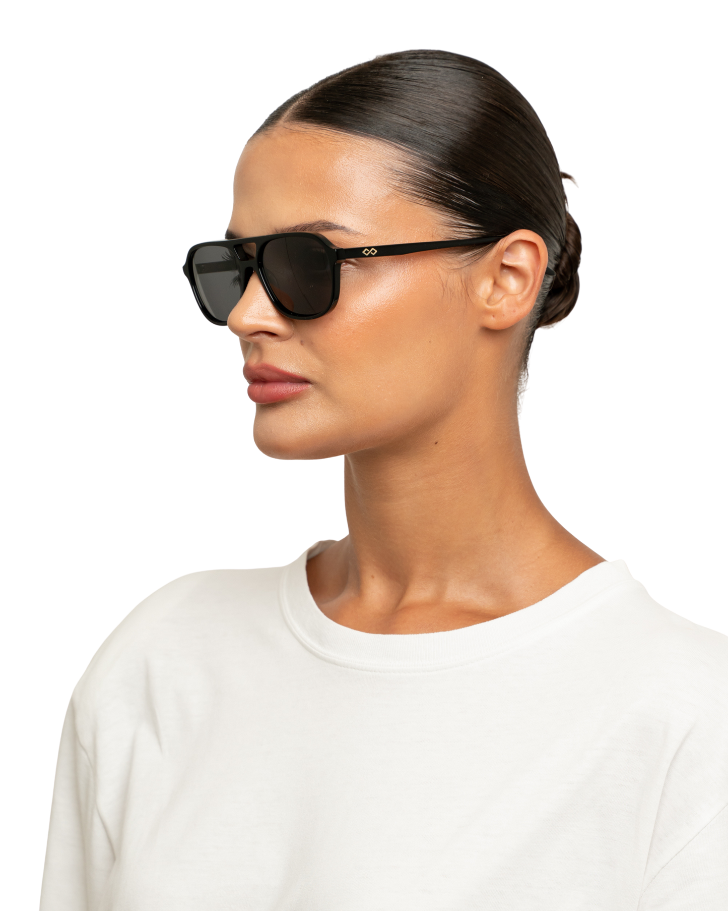 Elle - Black Sunglasses