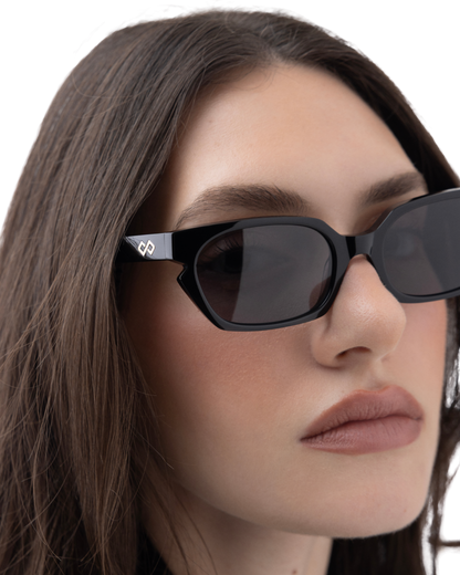 Maia - Black Sunglasses
