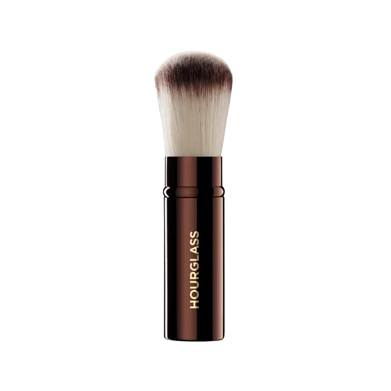 Hourglass Retractable Powder Brush – Geri Çekilebilir Pudra Fırçası