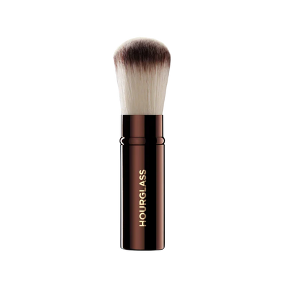 Hourglass Retractable Powder Brush – Geri Çekilebilir Pudra Fırçası