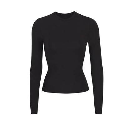 SKIMS-LONGSLEEVE-AP-TSH-0647-SOT-FL.webp