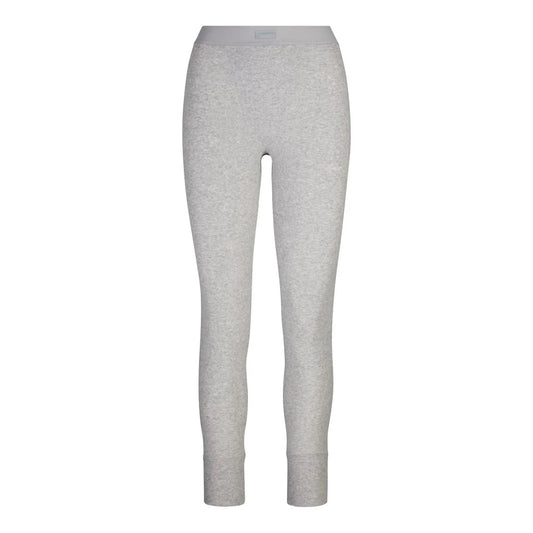 SKIMS-LOUNGEWEAR-AP-LEG-0039-HEG-FL_ba476484-a994-4ef5-a921-235c5ab61801.webp