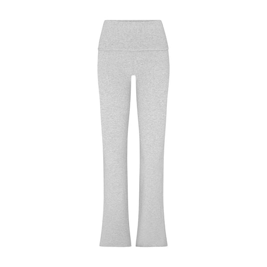 SKIMS-LOUNGEWEAR-AP-PNT-0715-LHG_315301b7-d244-4094-bd97-63745610d633.webp