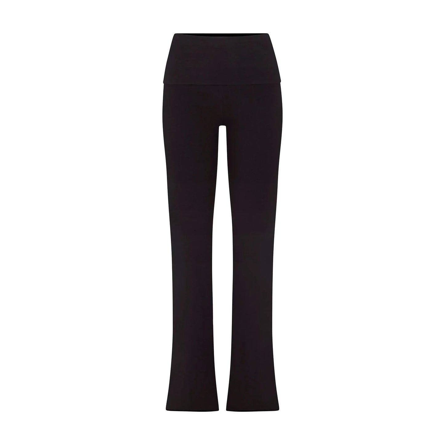SKIMS-LOUNGEWEAR-AP-PNT-0715-SOT_741d7a7c-9c8c-4ace-a29a-ee21f7c3cdff (1).webp