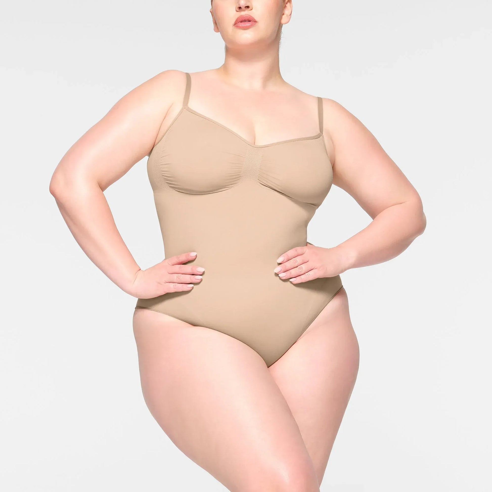 SKIMS-SHAPEWEAR-BD-BRF-3370-ID-MCA_0003_FR.webp