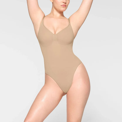 SKIMS-SHAPEWEAR-BD-THG-3369-IE-CLY_0006_FR.webp