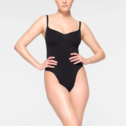 SKIMS-SHAPEWEAR-BD-THG-3369-IE-ONX_0002_FR.webp