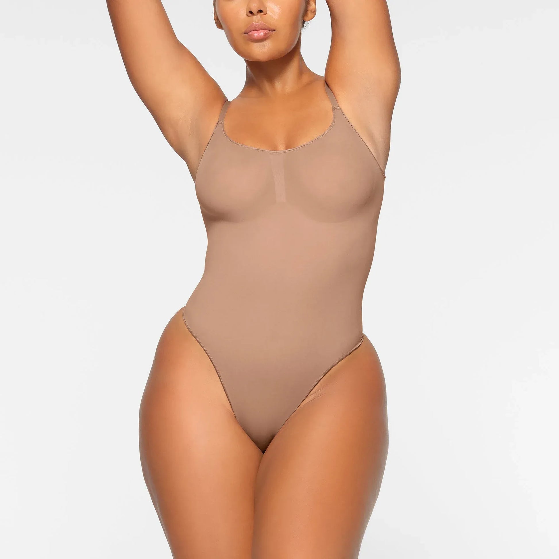 SKIMS-SHAPEWEAR-SH-BDY-2153-IA-SIE_0004_FR.webp