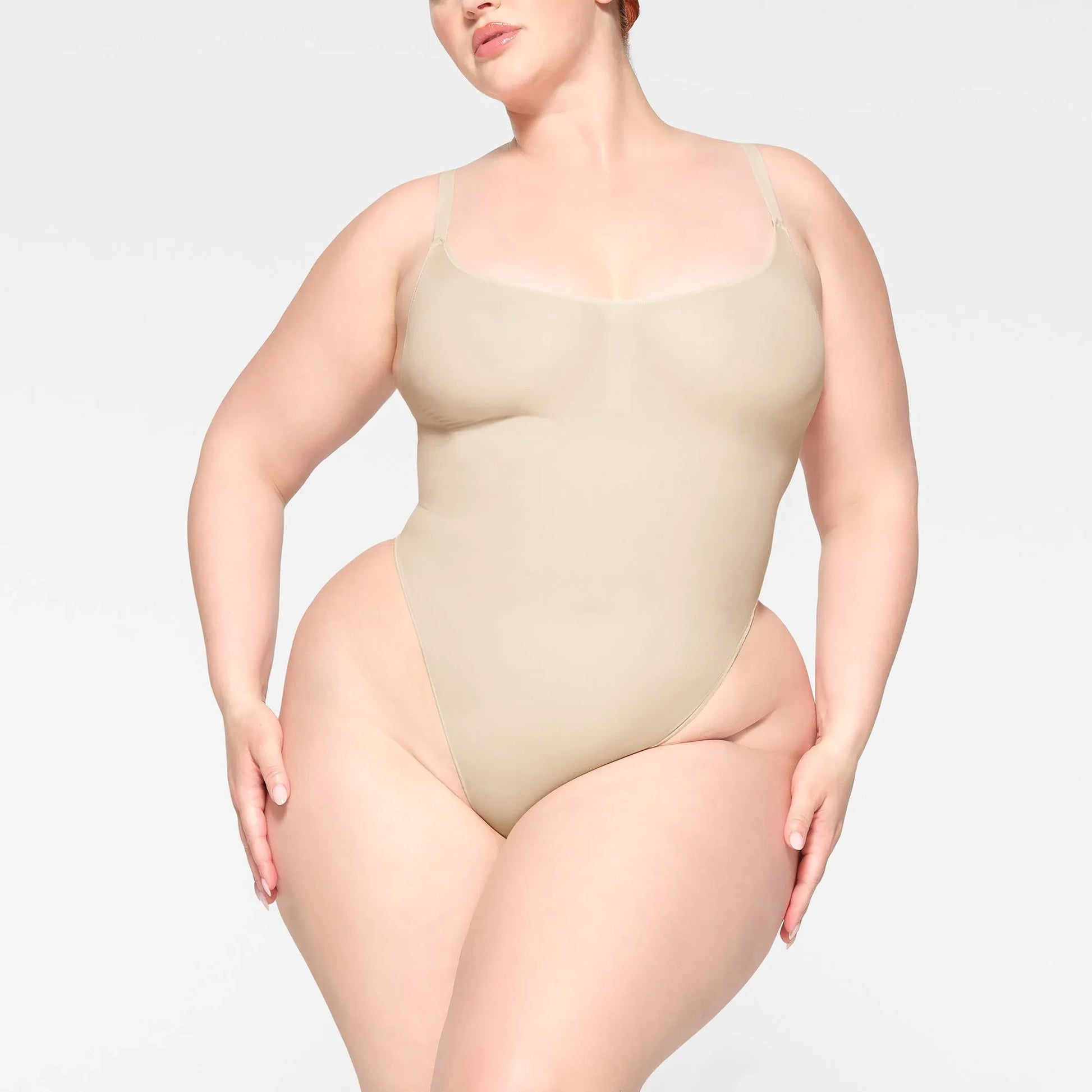 SKIMS-SHAPEWEAR-SH-BDY-2153-JB-SND_0004_FR_7df76863-6f2b-4567-bb2f-16881570ab4b.webp