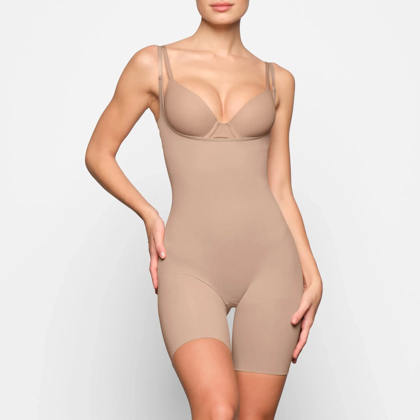 SKIMS-SHAPEWEAR-SH-BDY-2168-ZD-CLY_0004.webp