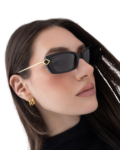 Zina - Black Sunglasses