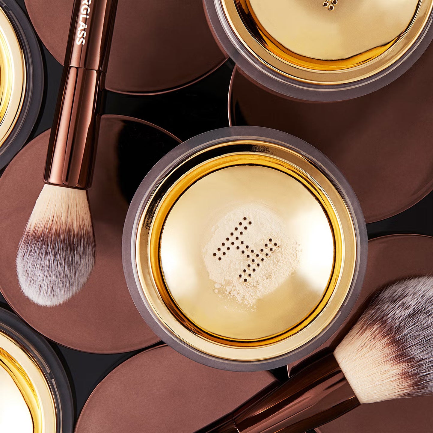 Hourglass Veil™ Powder Brush – Veil™ Pudra Fırçası