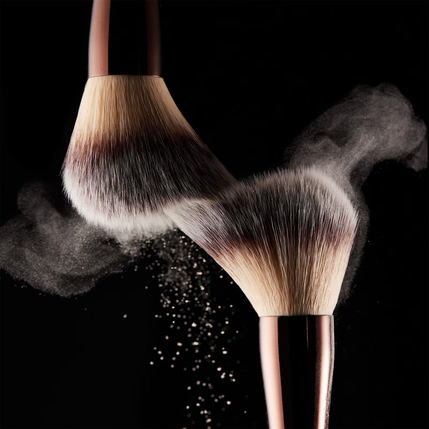 Hourglass Veil™ Powder Brush – Veil™ Pudra Fırçası