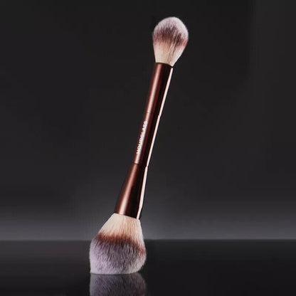 Hourglass Veil™ Powder Brush – Veil™ Pudra Fırçası